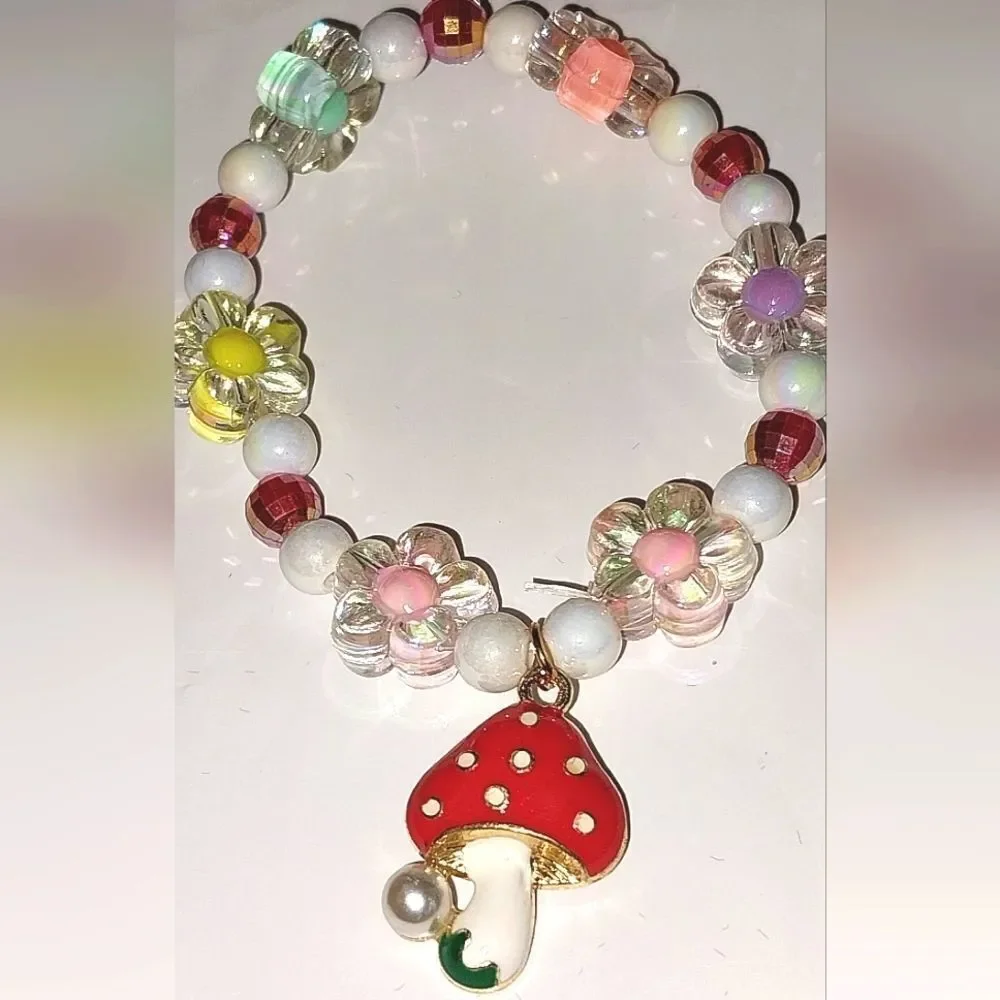 Girls alloy mushroom pendant bracelet